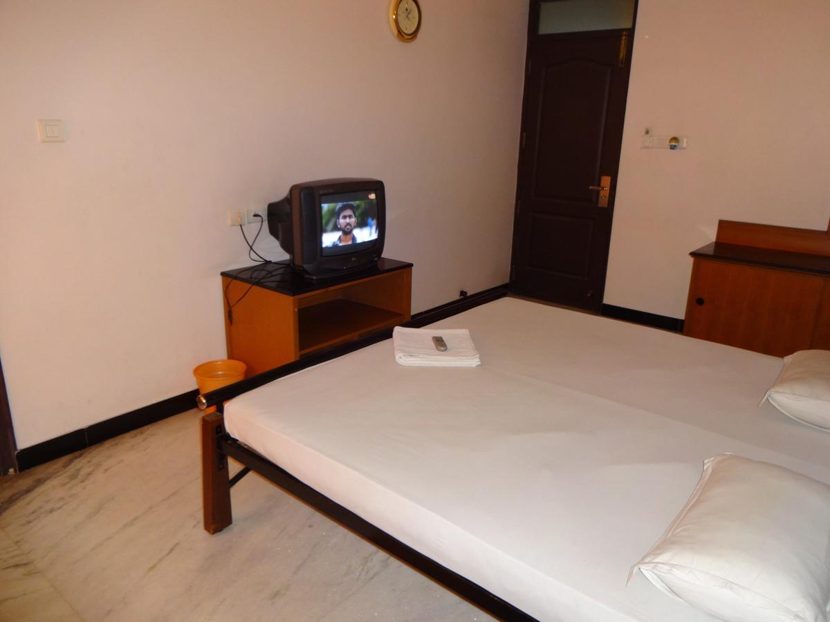 Hotel Grand Palace Coimbatore Esterno foto