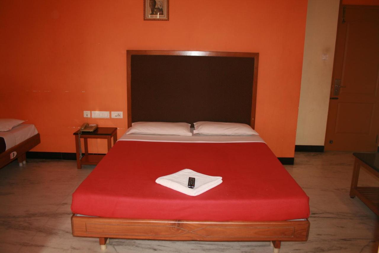 Hotel Grand Palace Coimbatore Esterno foto